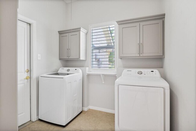 Building Photo - 20904 Apache Plum Ln