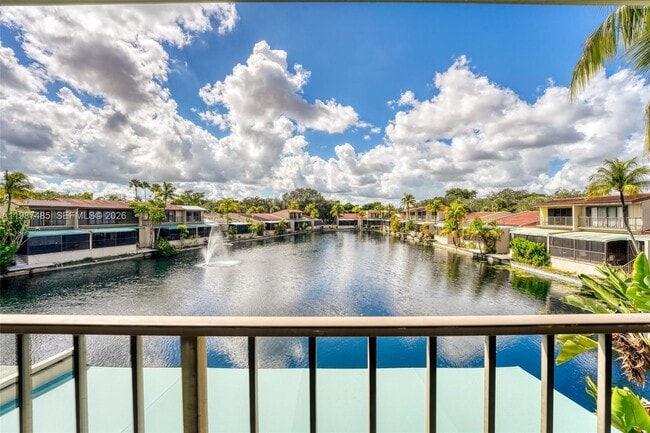 Building Photo - 8352 Dundee Terrace