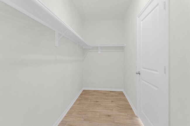 Building Photo - 1028 White Birch Ln