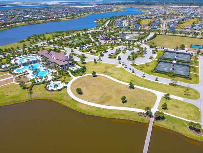 Building Photo - 1295 Tangled Orch Trce