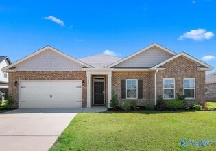 Building Photo - 123 Barn Trail Way