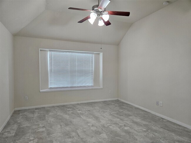 Building Photo - 5231 Lagoon Ct