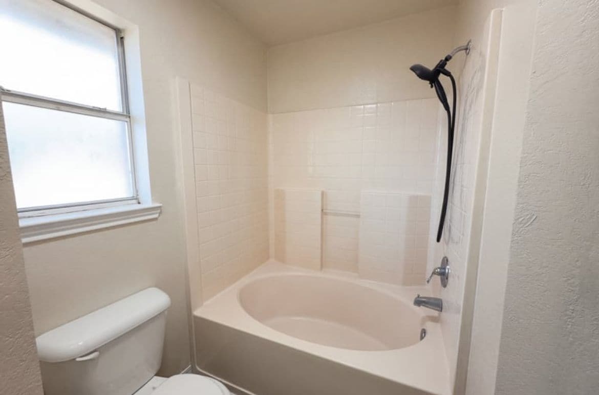 Building Photo - 3610 Crosscut Loop