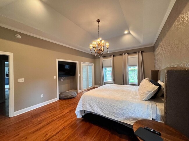 Building Photo - 3771 Waterford Dr