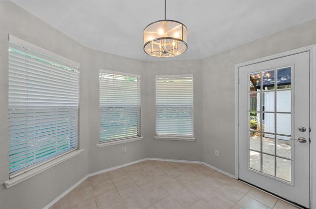 Building Photo - 902 Santa Cruz Dr