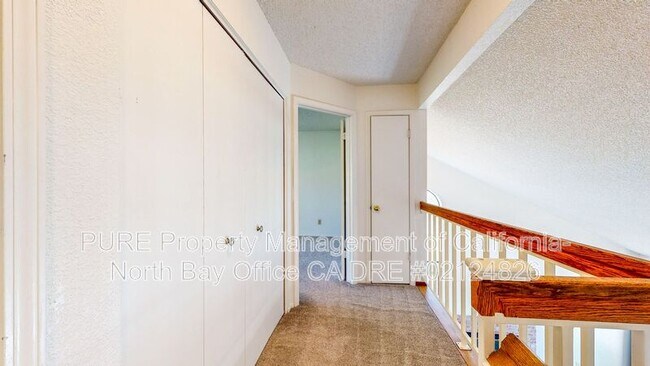Building Photo - 7474 Mercedes Way