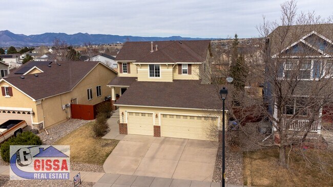 Building Photo - Beautiful home available to move in on 08/05/2026 but not before!