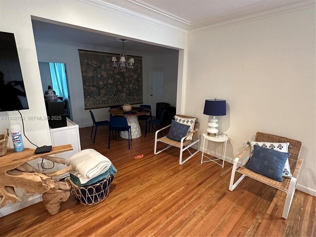 Building Photo - 130 Malaga Ave