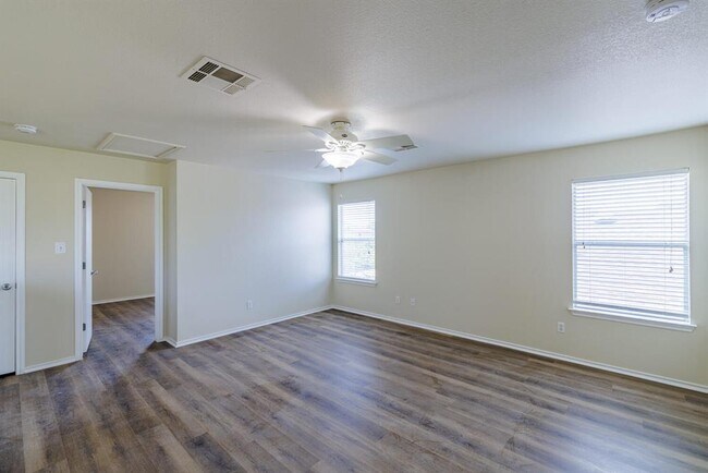 Building Photo - 157 Brickyard Ln