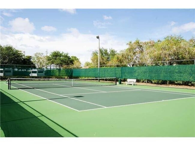 Building Photo - 9419 S Belfort Cir