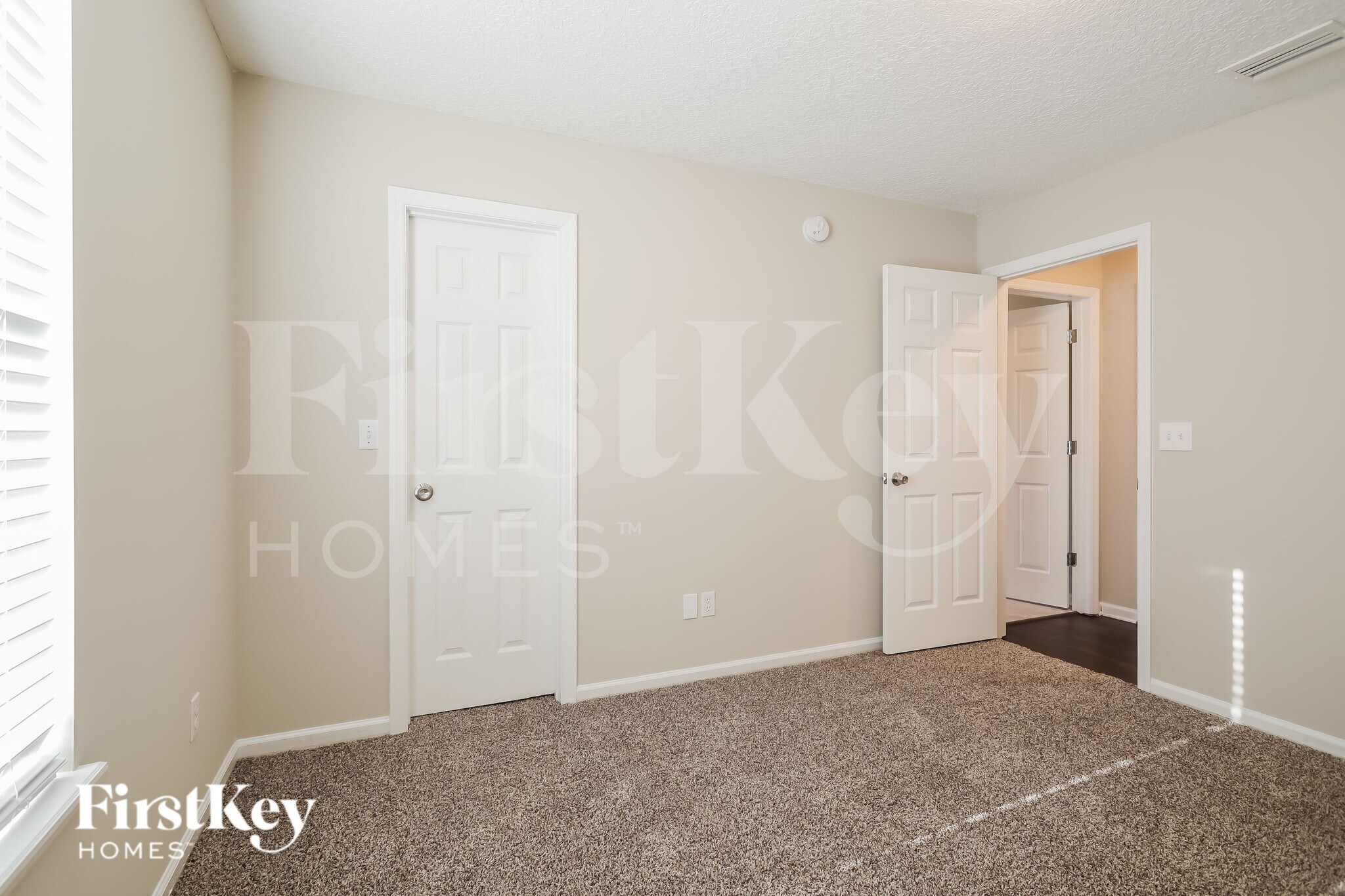 Building Photo - 5510 Bristol Bay Ln N