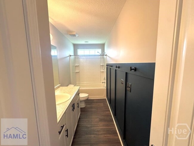 Building Photo - 309 Nashview Trail