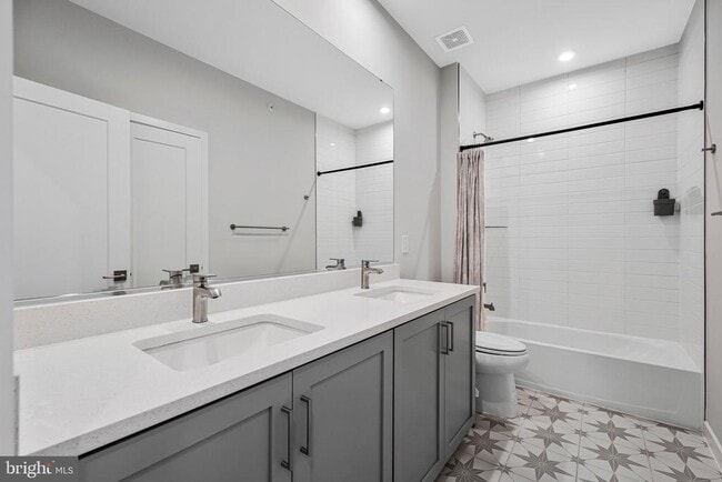 Building Photo - 43474 Danville Ter