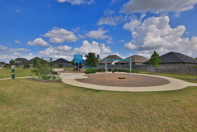 Building Photo - 31115 Albany Brook Ln