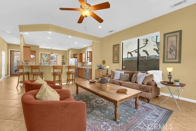 Building Photo - 54052 Avenida Martinez