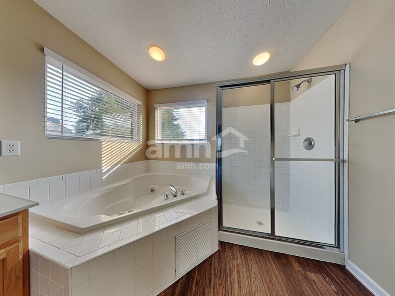 Building Photo - 5955 Furlong Way