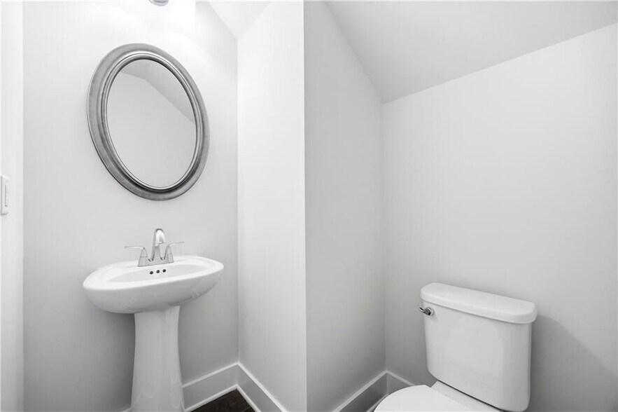 Building Photo - 1235 Weatherway Ln