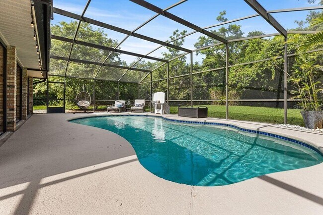 Building Photo - 11634 Nellie Oaks Bend
