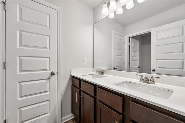 Building Photo - 495 Sterling Creek Wy