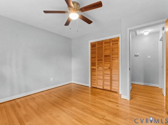 Building Photo - 9715 Alfaree Rd