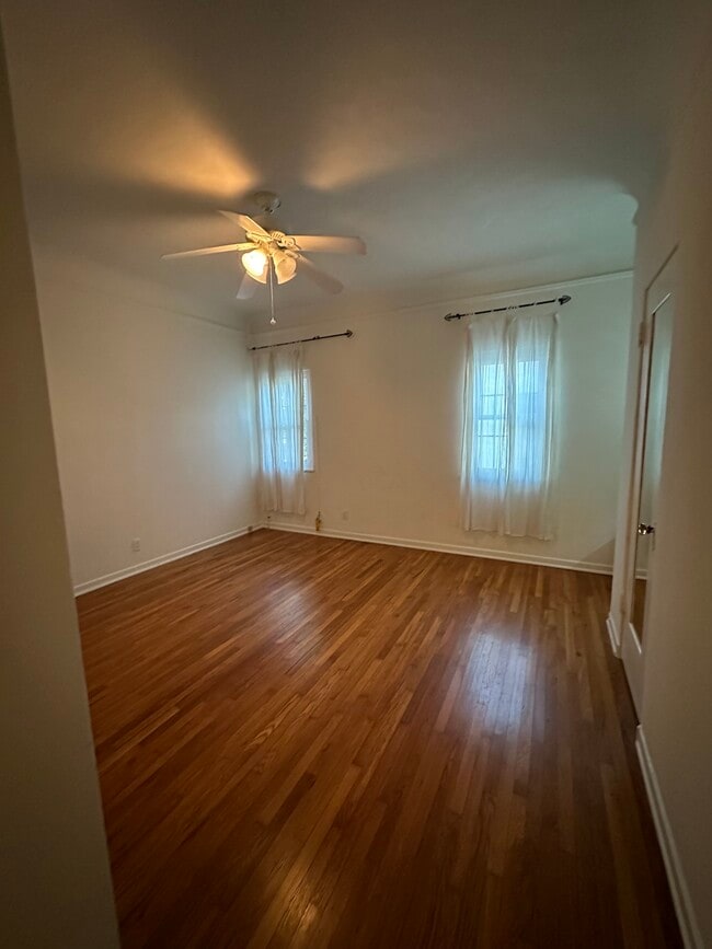bedroom - 240 S Tower Dr