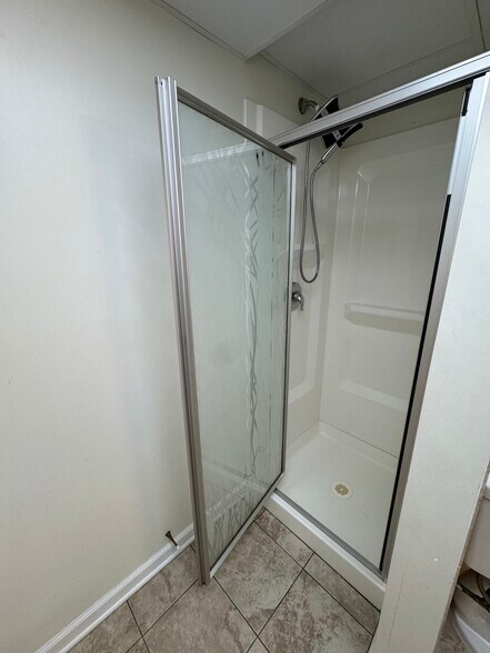 Building Photo - 1239 Disston St Unit 2