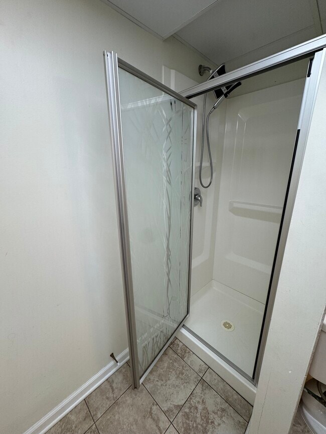 Building Photo - 1239 Disston St