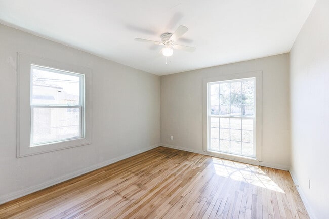 Building Photo - 3406 27th St