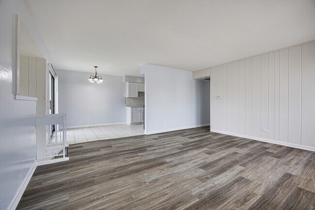 Building Photo - 7557 Bristol Ln