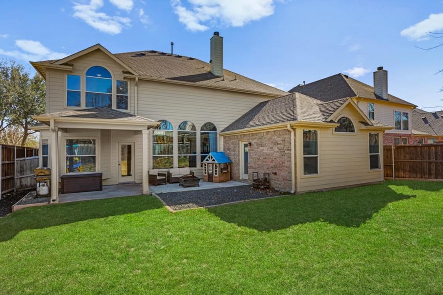 Backyard - 2229 Miranda Pl