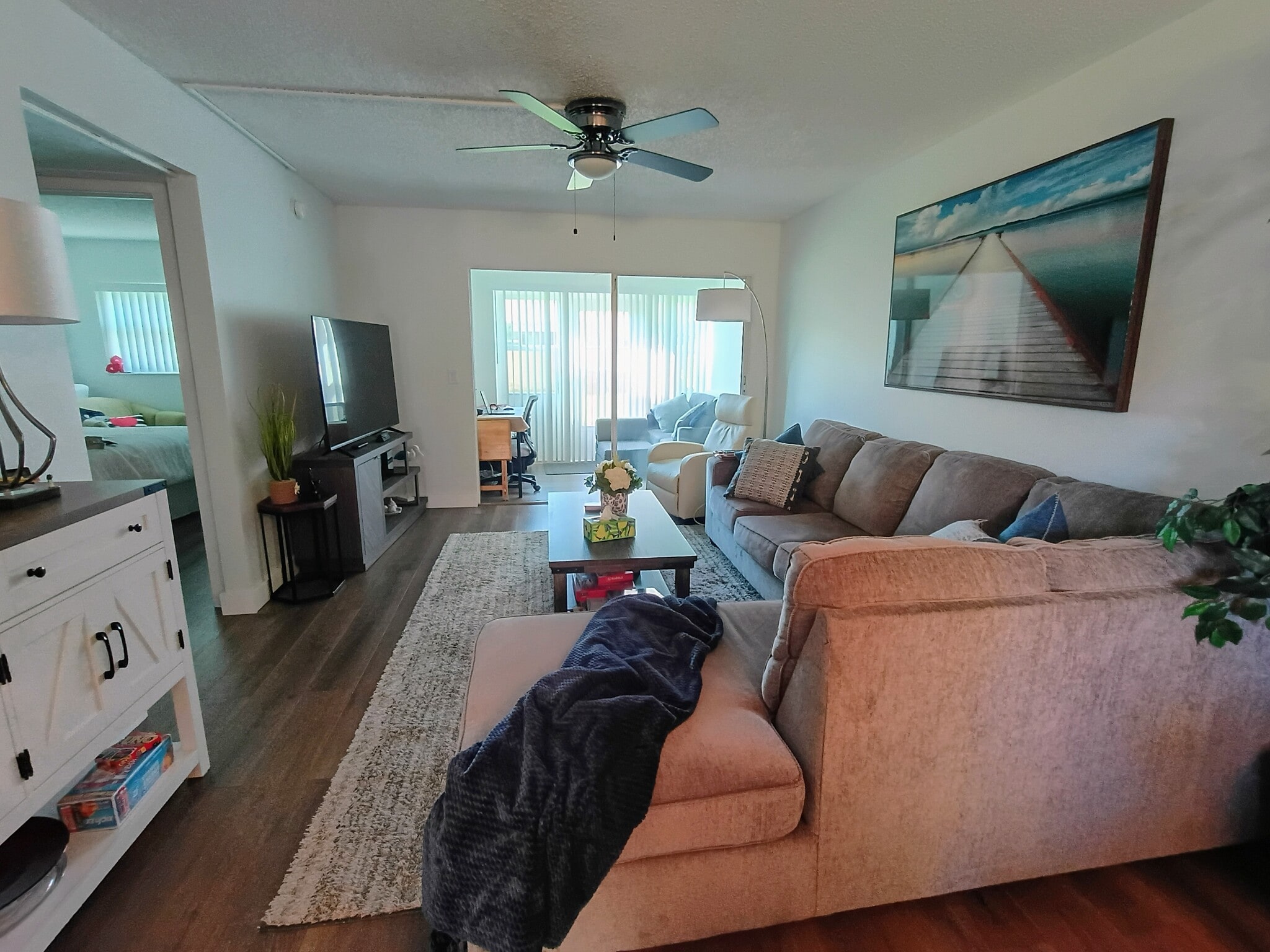 Livingroom Fully Furnished, Hutch Stocked with Dishes & Table Cloths Large Smart TV - 1845 S Highland Ave