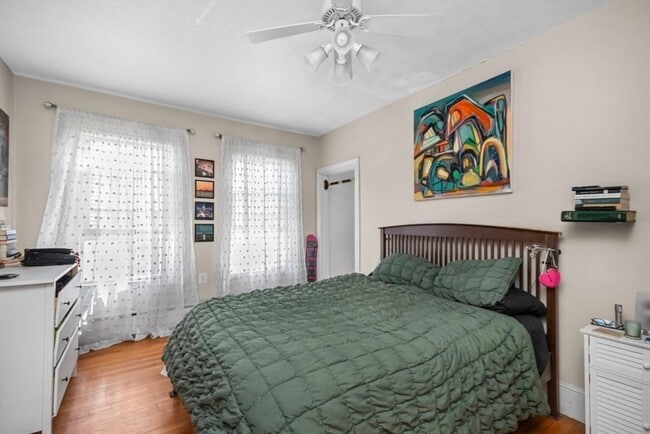 Building Photo - 508 E 3rd St