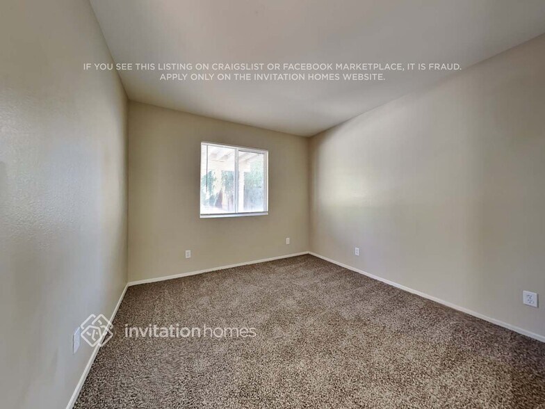 Building Photo - 40122 Denham Dr