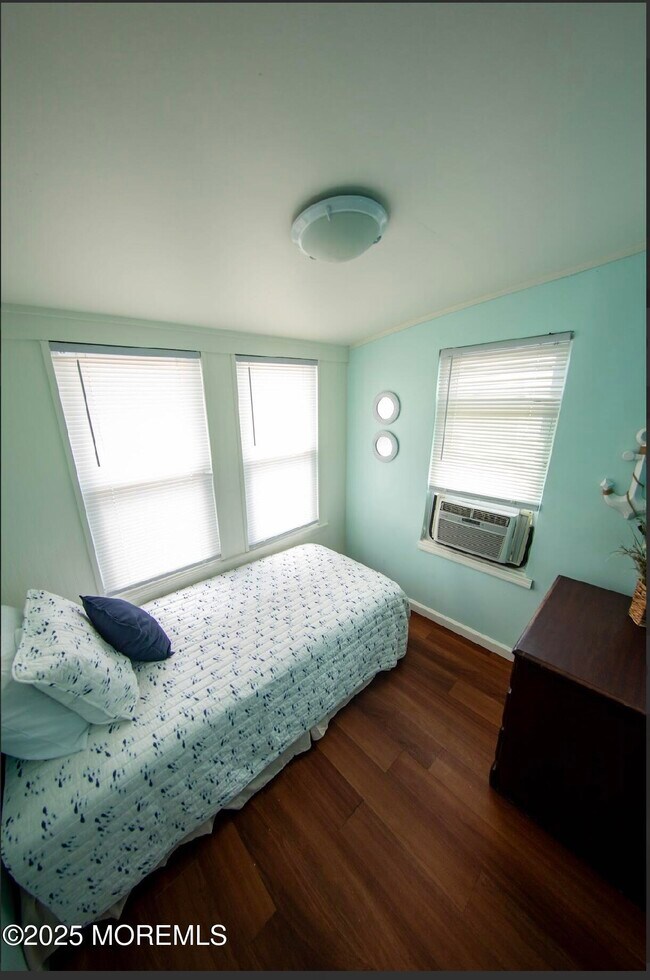 Building Photo - 46 Kearney Ave