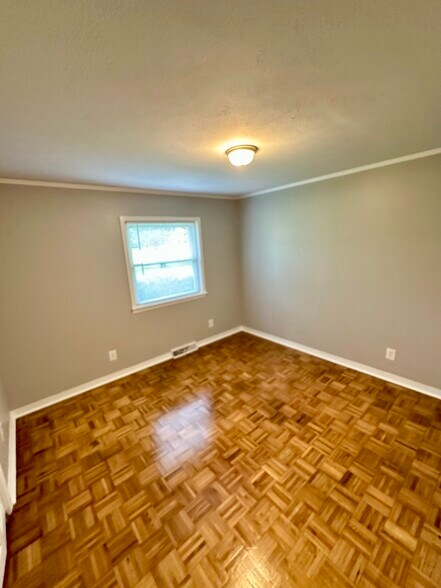Bedroom 3 - 92 Kenway St