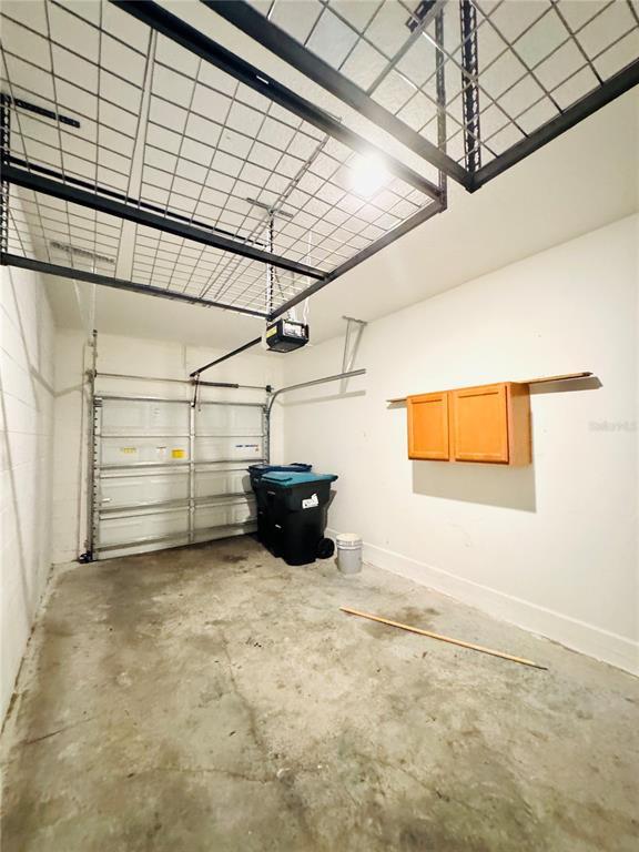 Building Photo - 9073 Menewa Ct