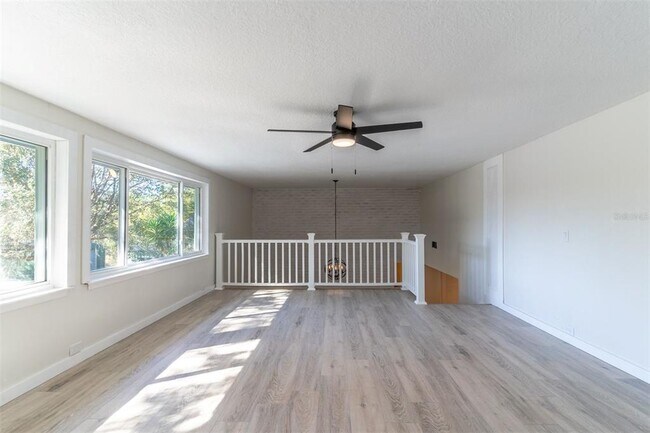 Building Photo - 16880 SE 63rd Ln