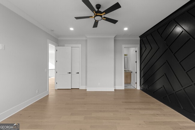 Building Photo - 407 Thunder Rd