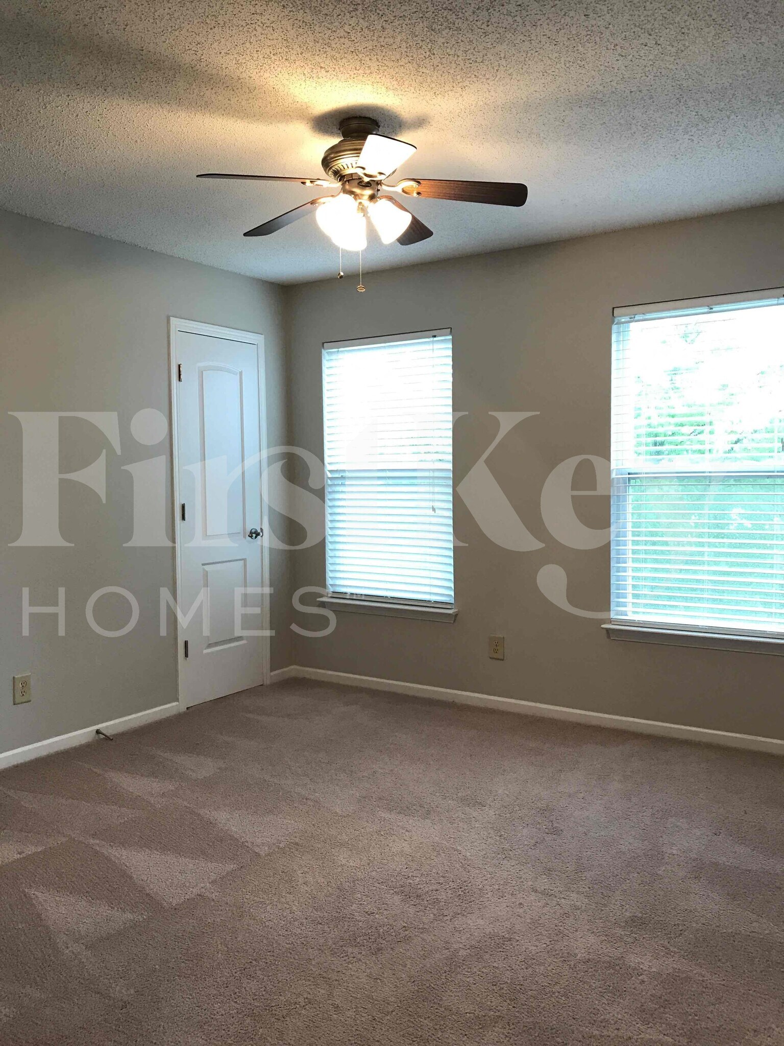 Building Photo - 6318 Cascade Cir