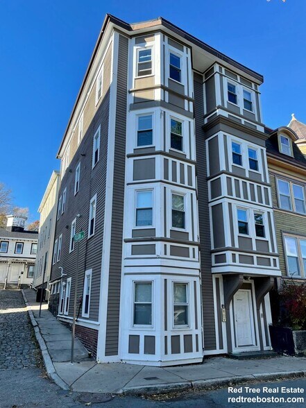 Building Photo - 777 Parker St