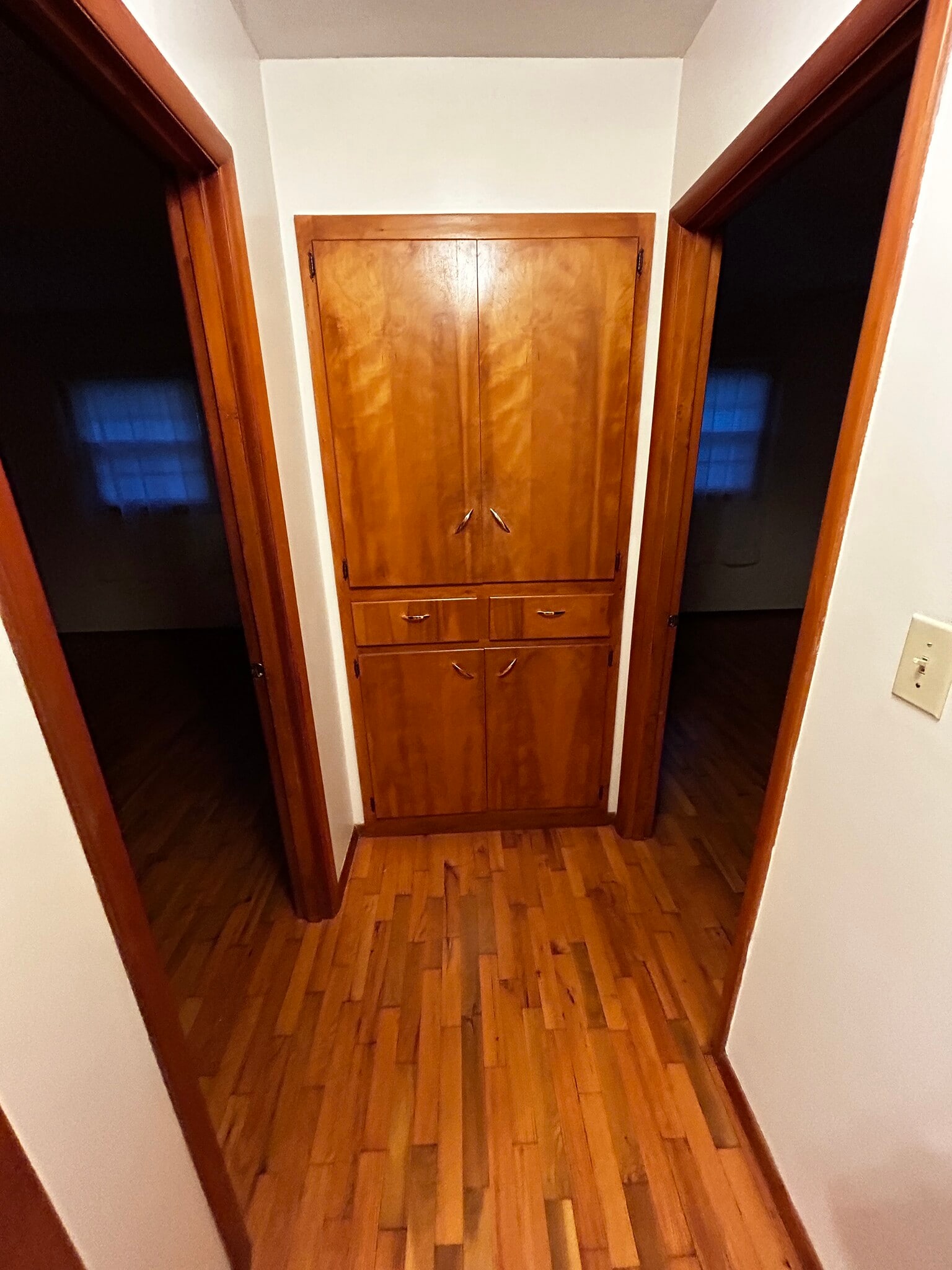 Hall cupboards/drawers - 537 E Glenwood St