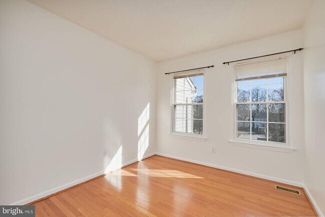 Building Photo - 9575 Donnan Castle Ct