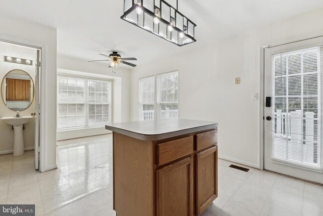 Building Photo - 12099 Wallower Way