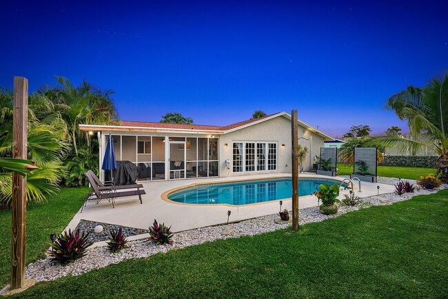 Building Photo - 3931 Flag Dr