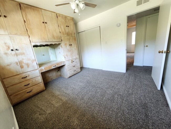 Building Photo - Rancho Cordova 3 Bedroom 2 Bath