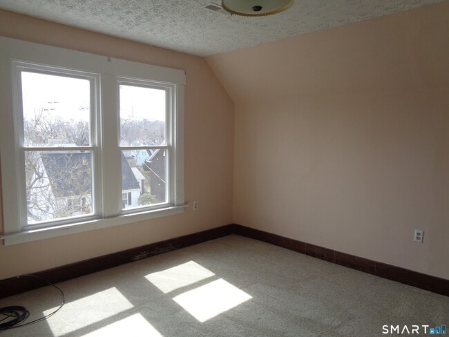 Building Photo - 58 Stuyvesant Ave