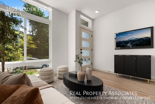 Building Photo - 3609 Linden Ave N