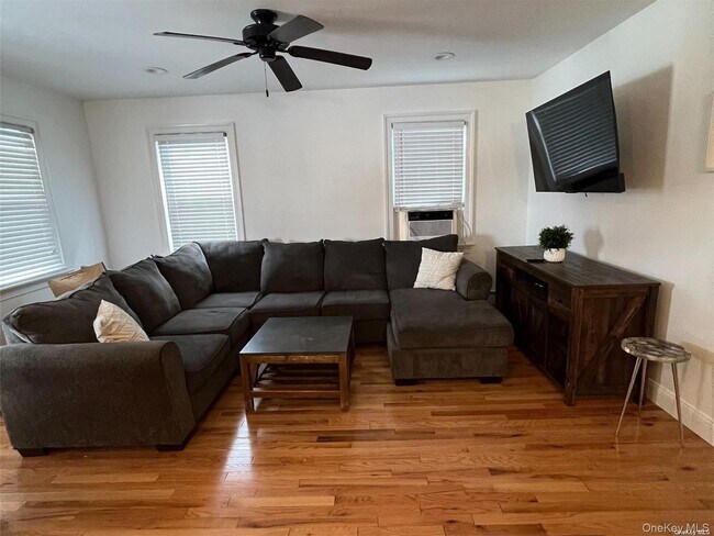 Building Photo - 47 Brookline Ave