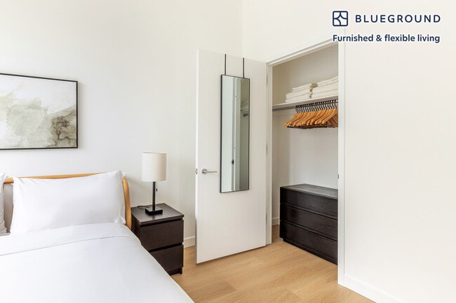 Building Photo - 655 Union St