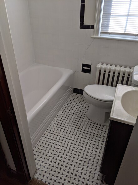 Building Photo - 2316 40th St NW